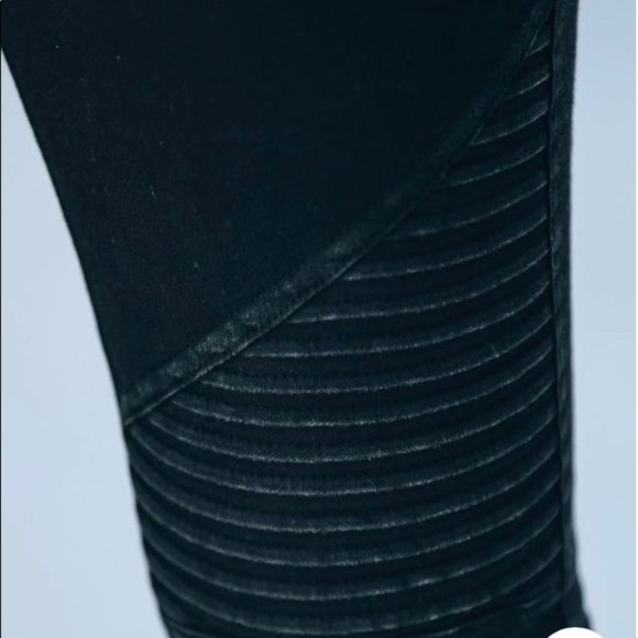 Vici Piper Jegging - LIKE NEW! - Picture 6 of 6